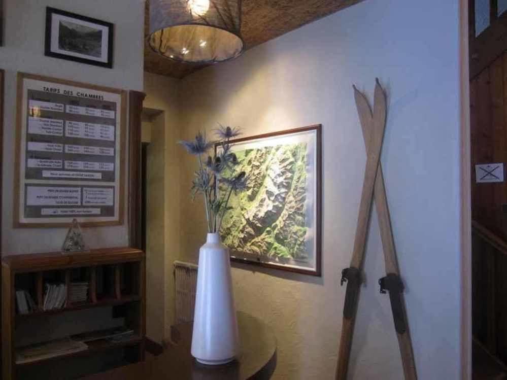 シャモニー Beausoleil Bed & Breakfast エクステリア 写真